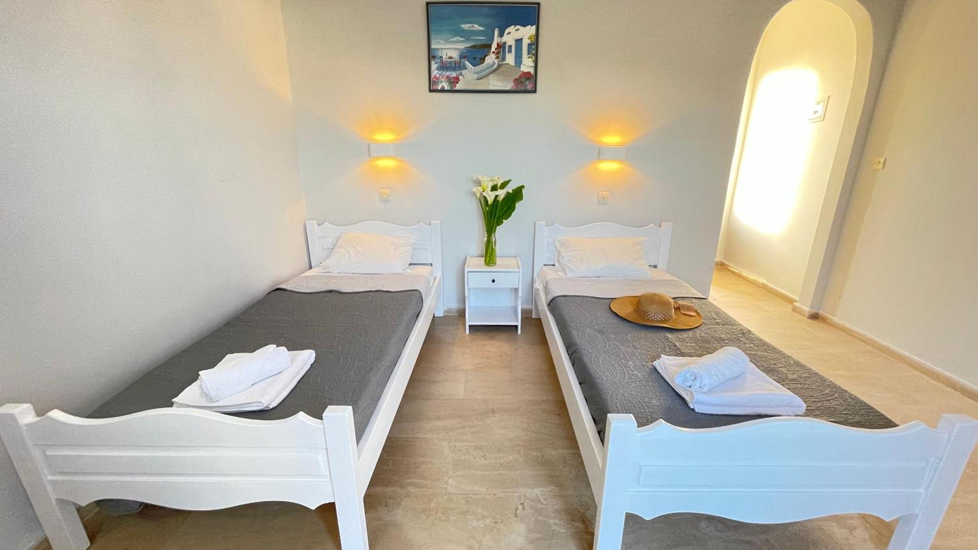 Kavos Aparthotel エクステリア 写真