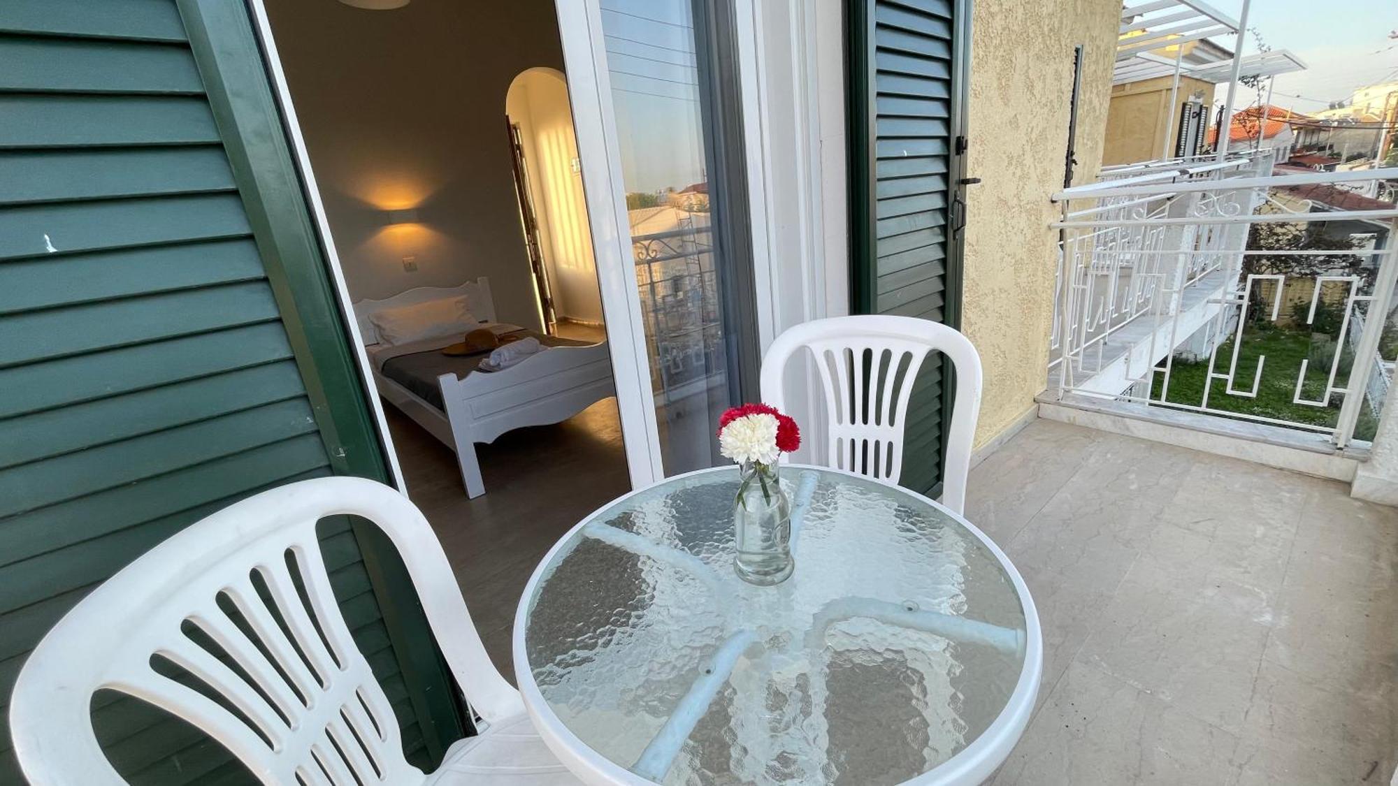 Kavos Aparthotel エクステリア 写真